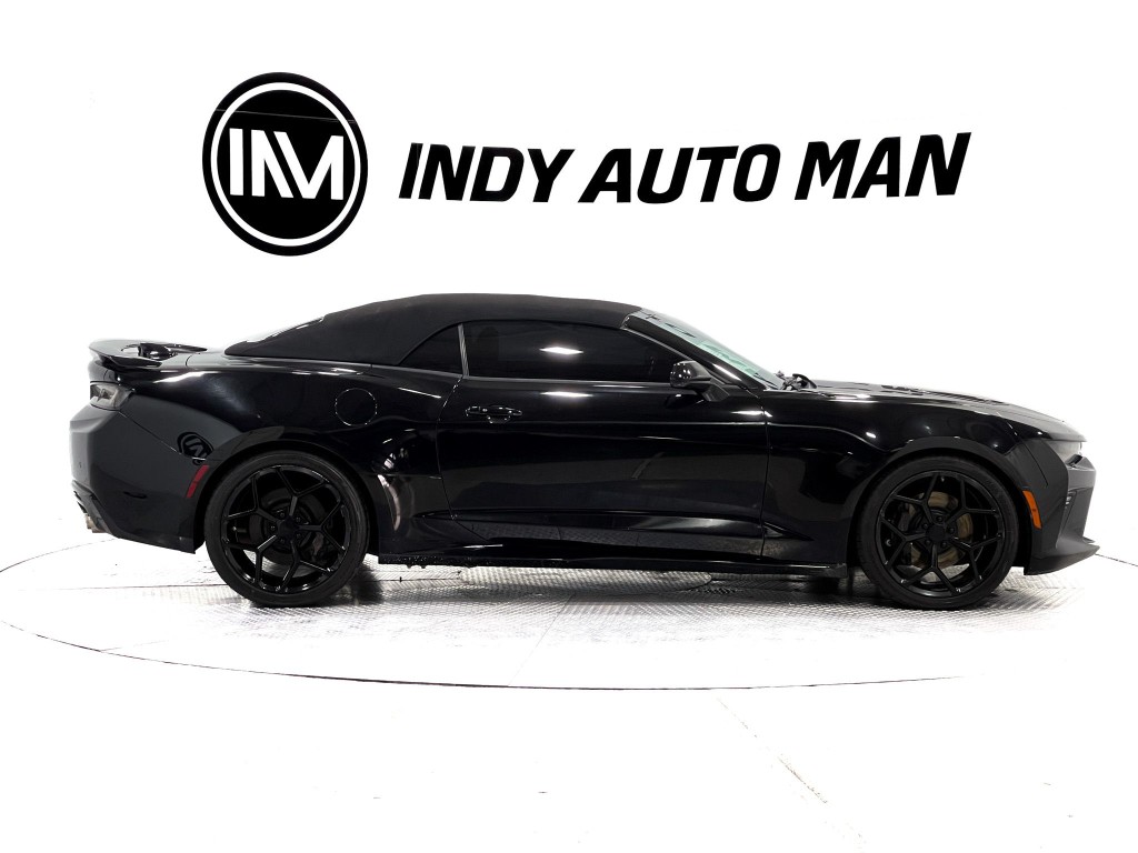 2018 Chevrolet Camaro Image 3