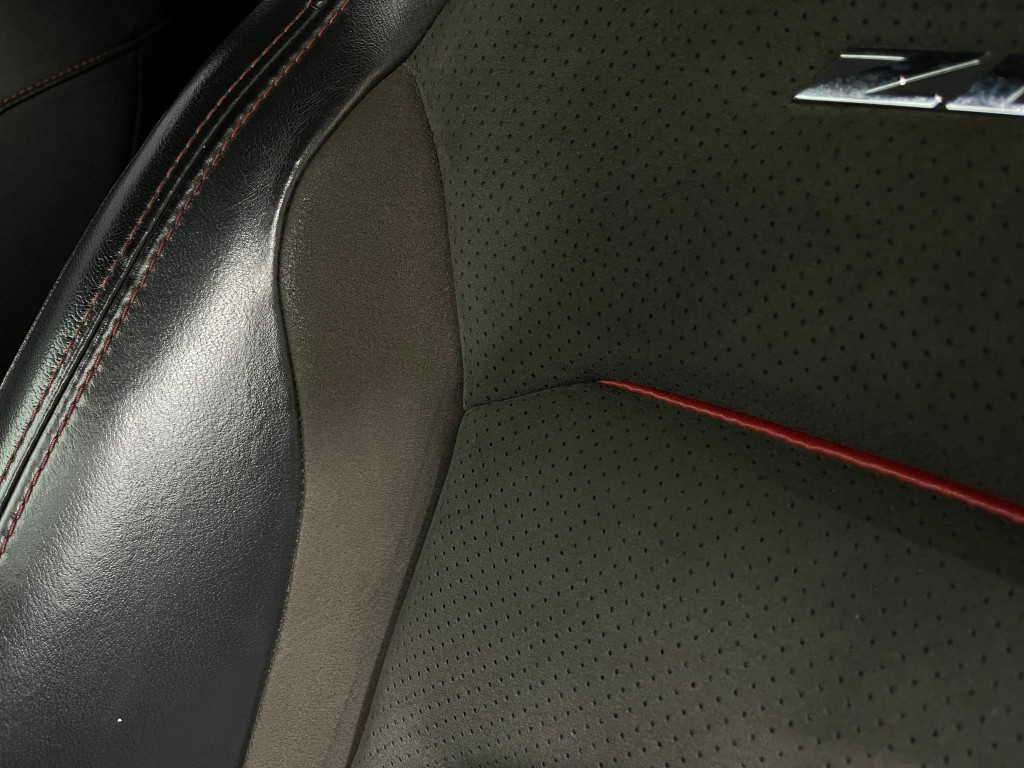 2018 Chevrolet Camaro Image 16