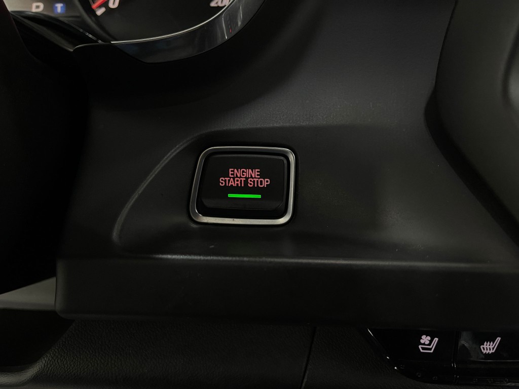 2018 Chevrolet Camaro Image 19