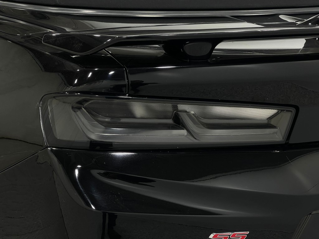 2018 Chevrolet Camaro Image 32