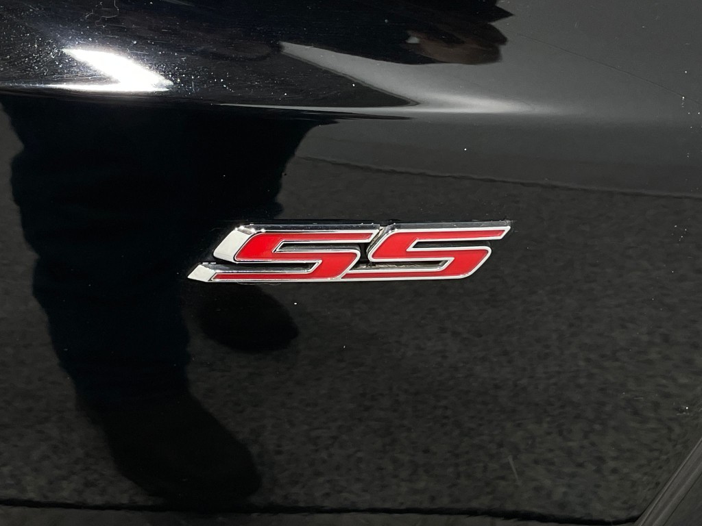 2018 Chevrolet Camaro Image 36