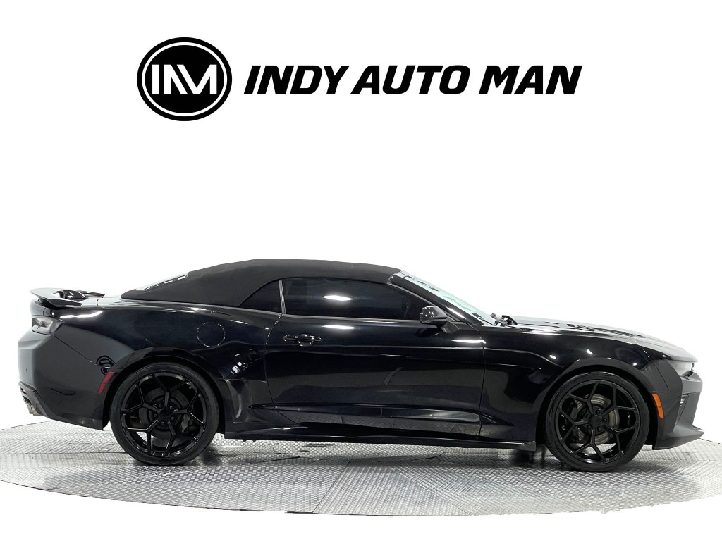 2018 Chevrolet Camaro Image 3