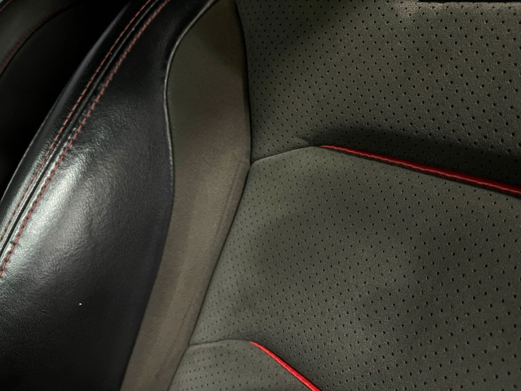 2018 Chevrolet Camaro Image 15