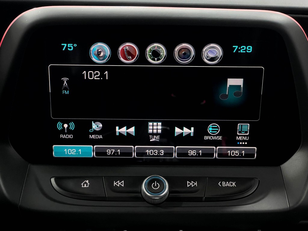 2018 Chevrolet Camaro Image 21