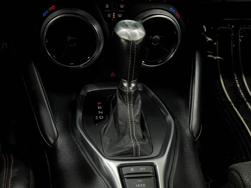 2018 Chevrolet Camaro Image 26