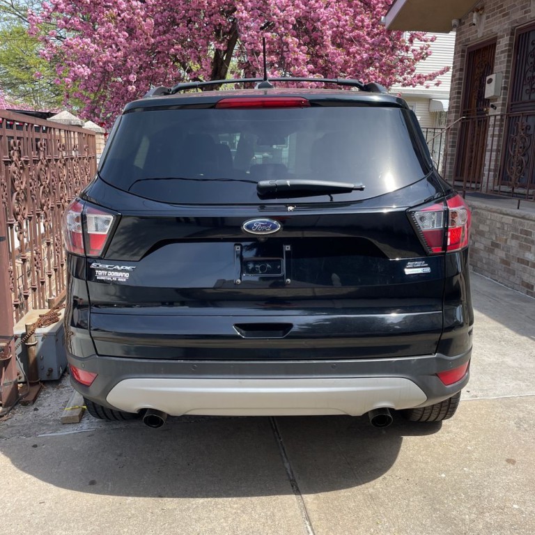 2018 Ford Escape Image 3