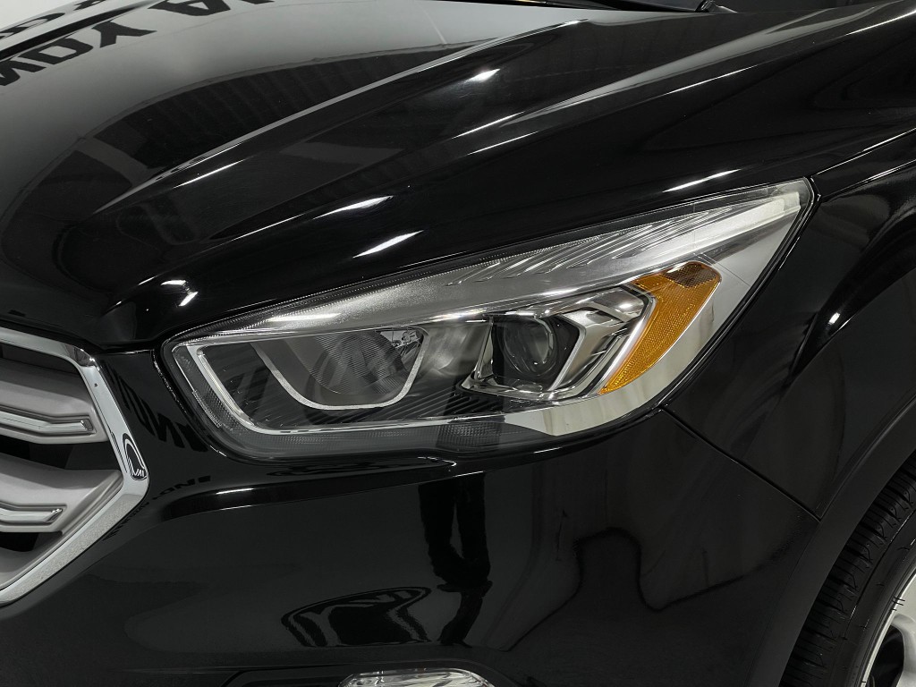 2018 Ford Escape Image 32