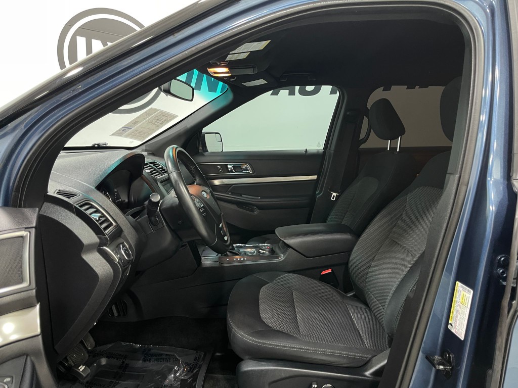 2018 Ford Explorer Image 12