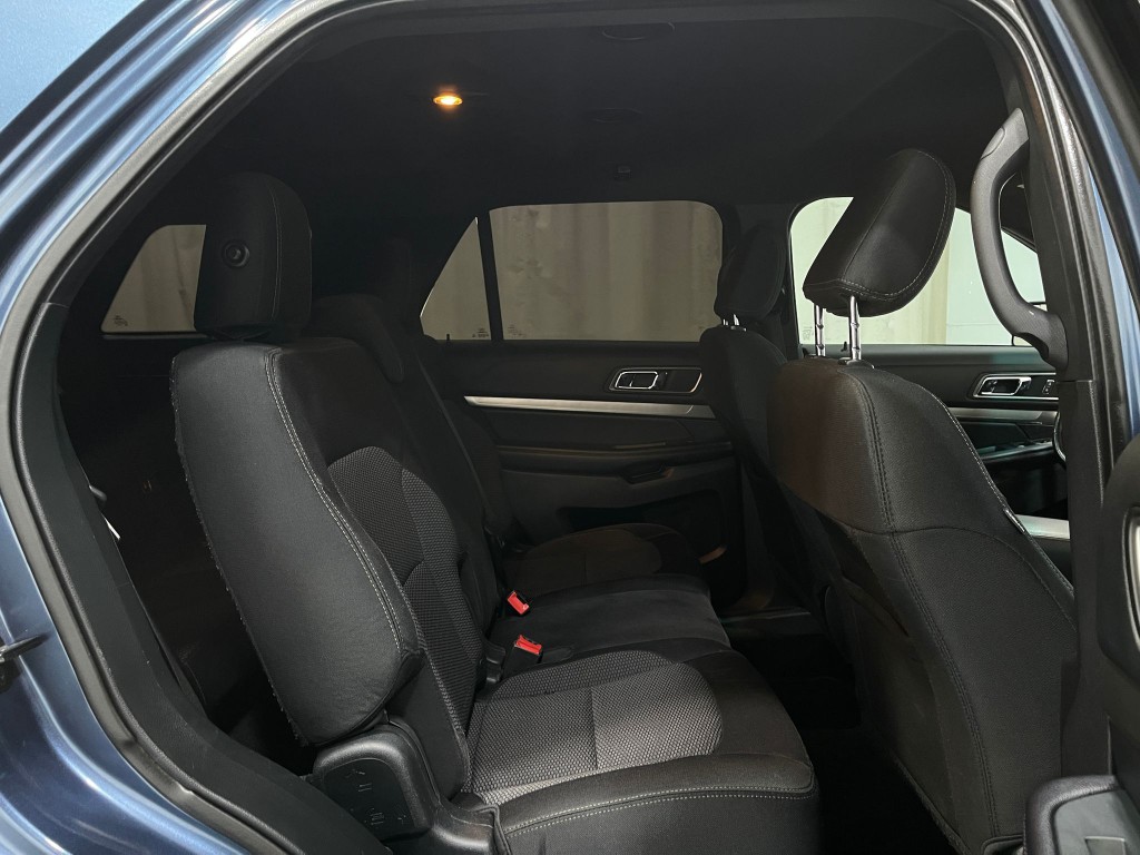 2018 Ford Explorer Image 33