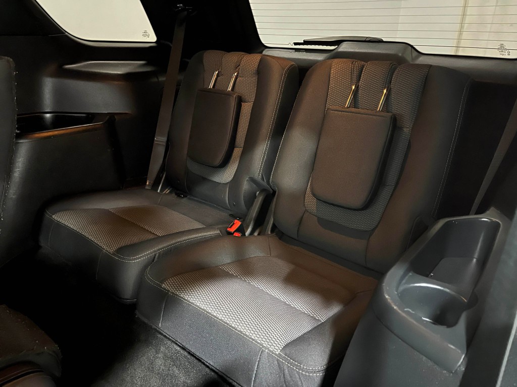 2018 Ford Explorer Image 30