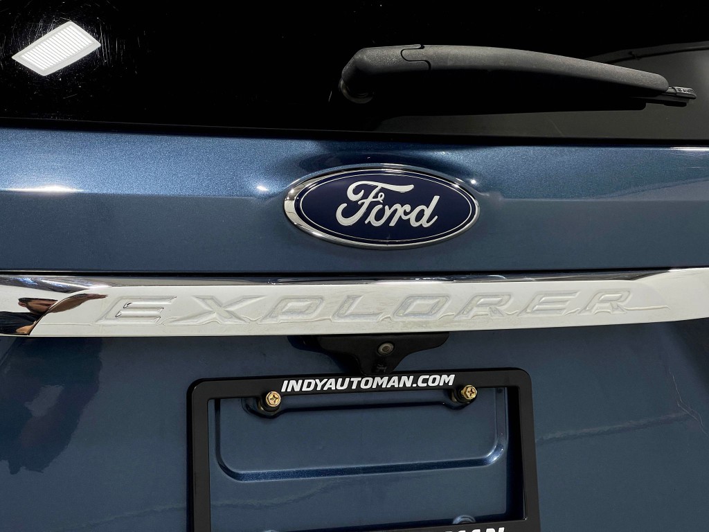 2018 Ford Explorer Image 40