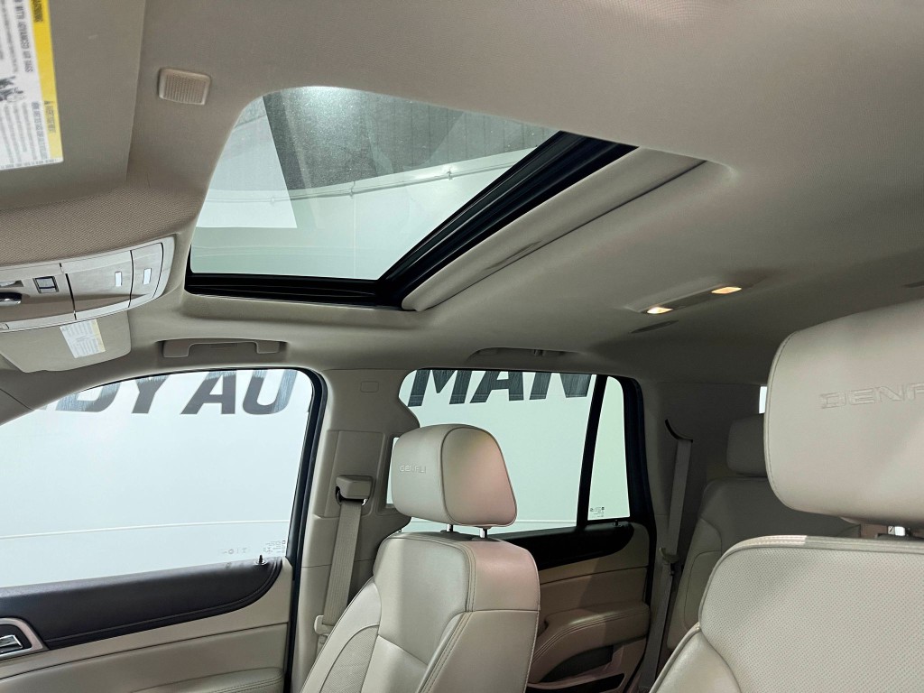 2018 GMC Yukon Image 12