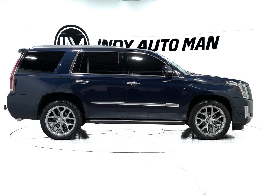 2018 Cadillac Escalade Image 3