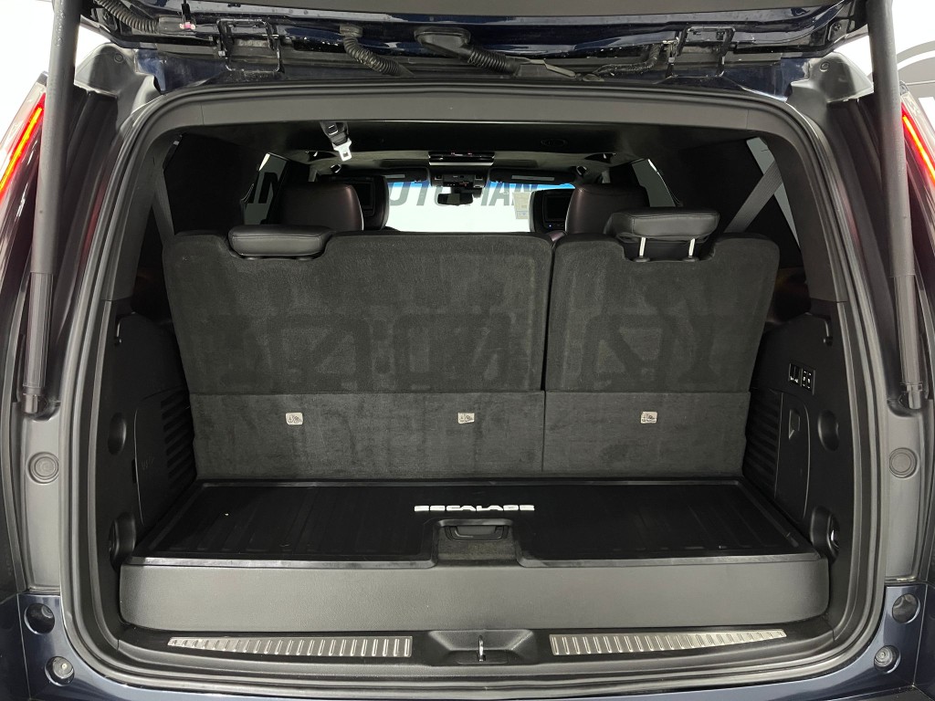 2018 Cadillac Escalade Image 29