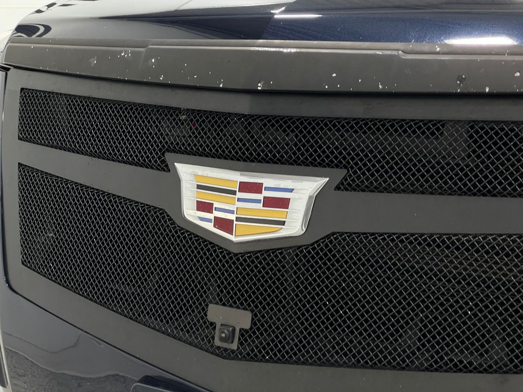 2018 Cadillac Escalade Image 41