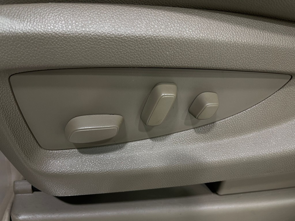 2018 Chevrolet Tahoe Image 18