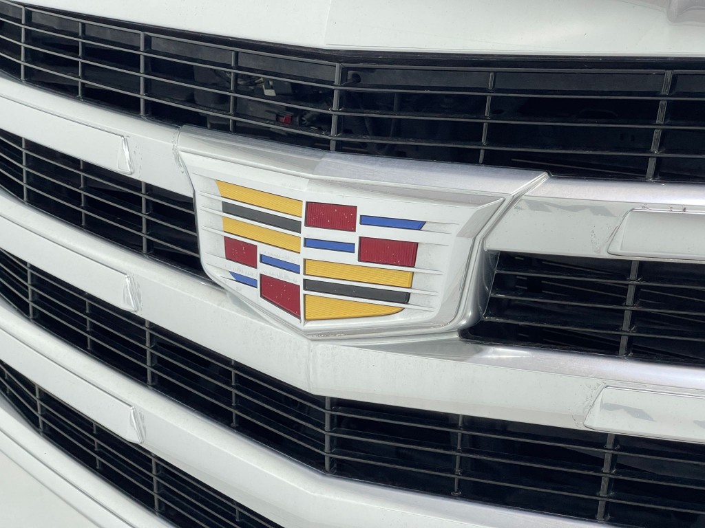 2018 Cadillac Escalade Image 40