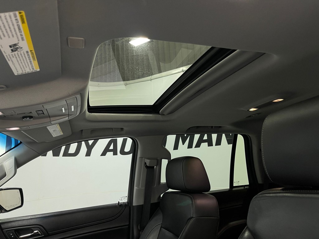 2018 Chevrolet Tahoe Image 12