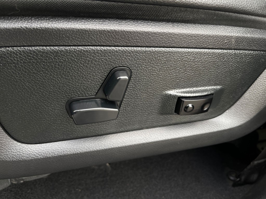 2018 RAM 3500 Image 14