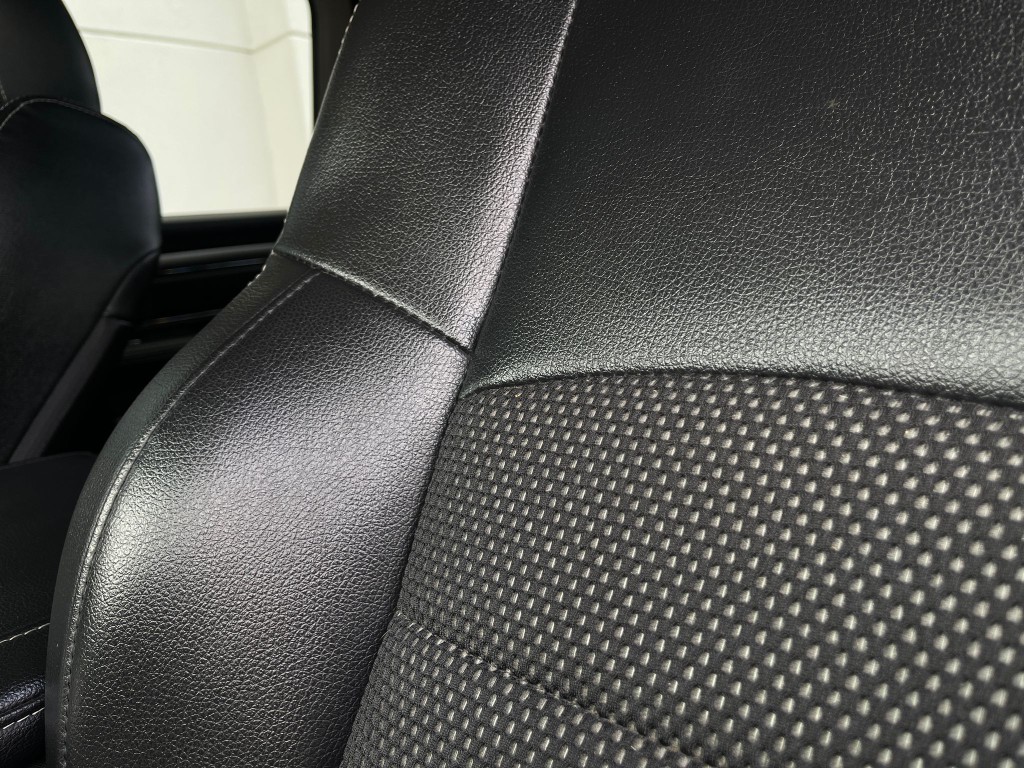 2018 RAM 3500 Image 15