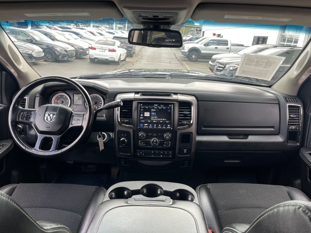 2018 RAM 3500 Image 16
