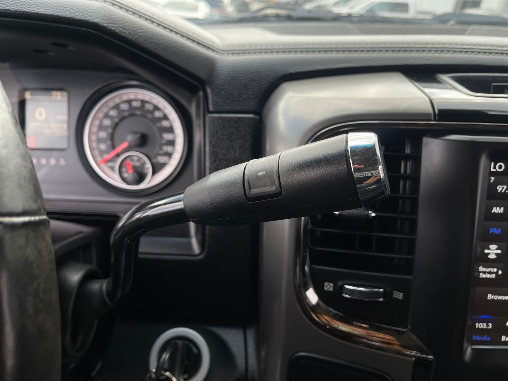2018 RAM 3500 Image 25