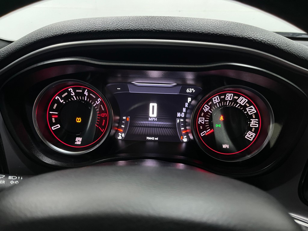 2021 Dodge Challenger Image 21