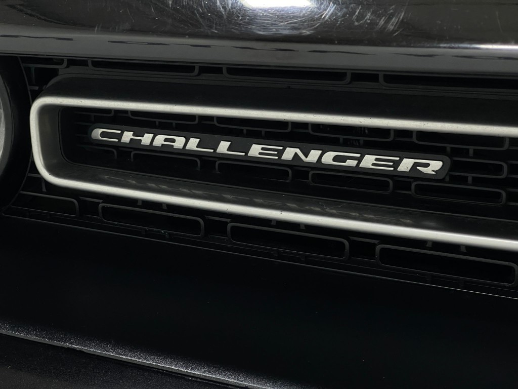 2021 Dodge Challenger Image 34