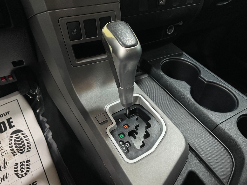 2012 Toyota Tundra Image 25