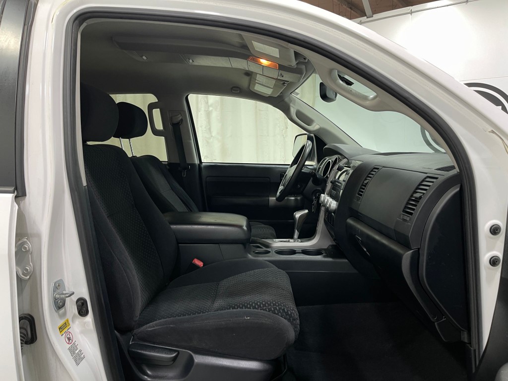 2012 Toyota Tundra Image 28