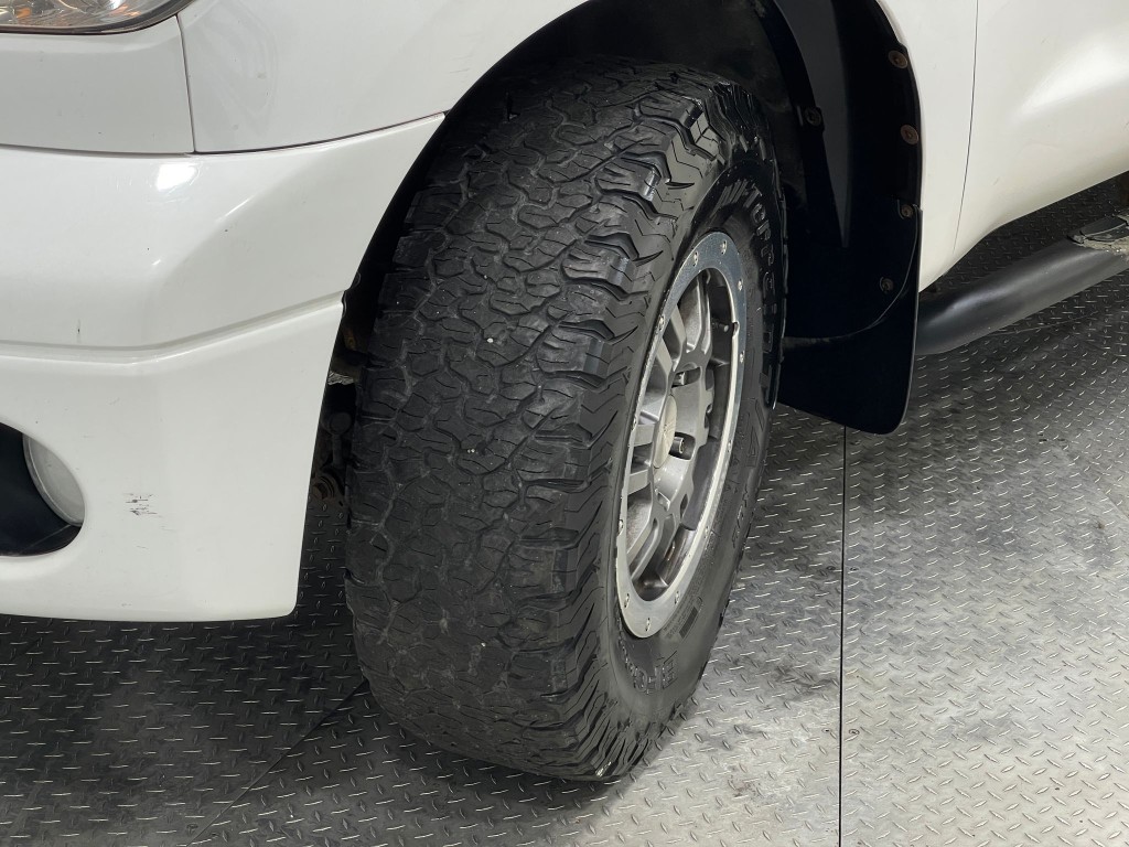 2012 Toyota Tundra Image 32