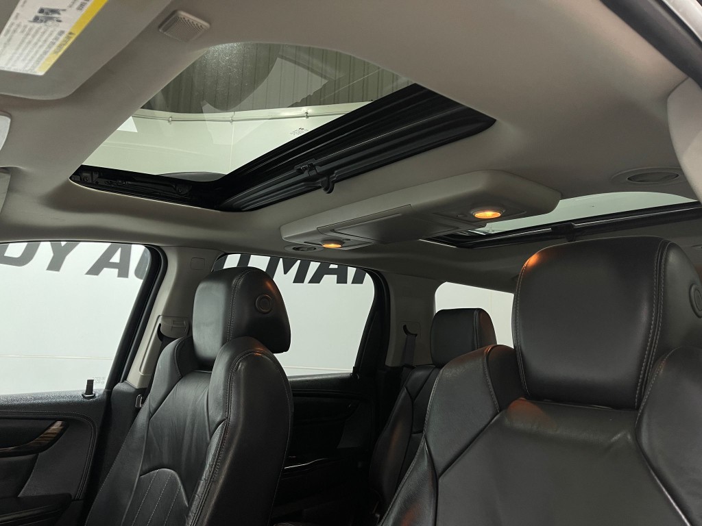 2013 GMC Acadia Image 12