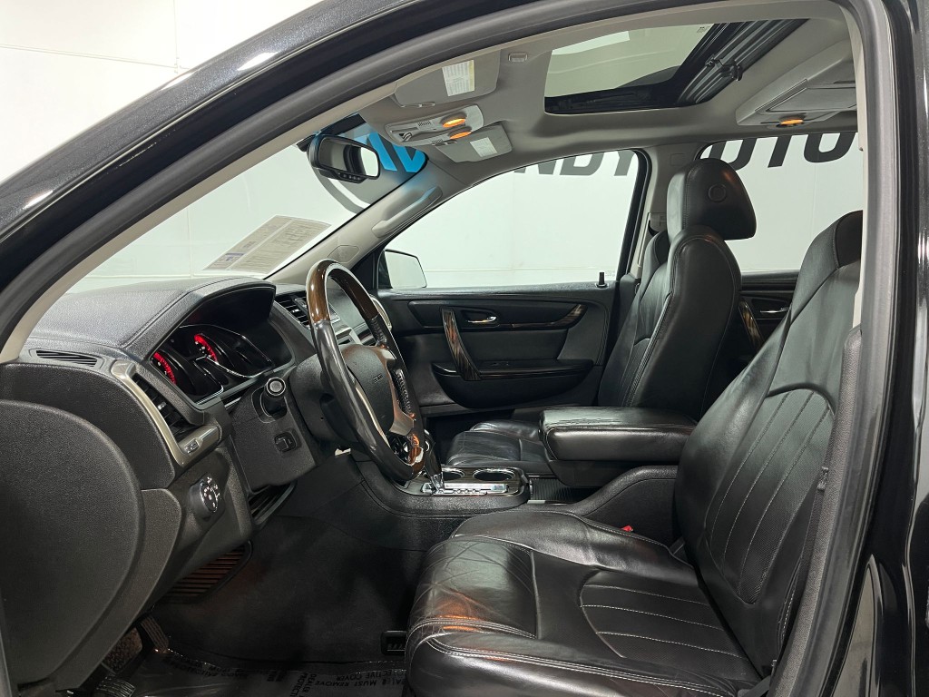 2013 GMC Acadia Image 13