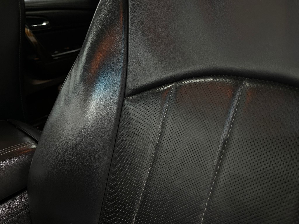 2013 GMC Acadia Image 18