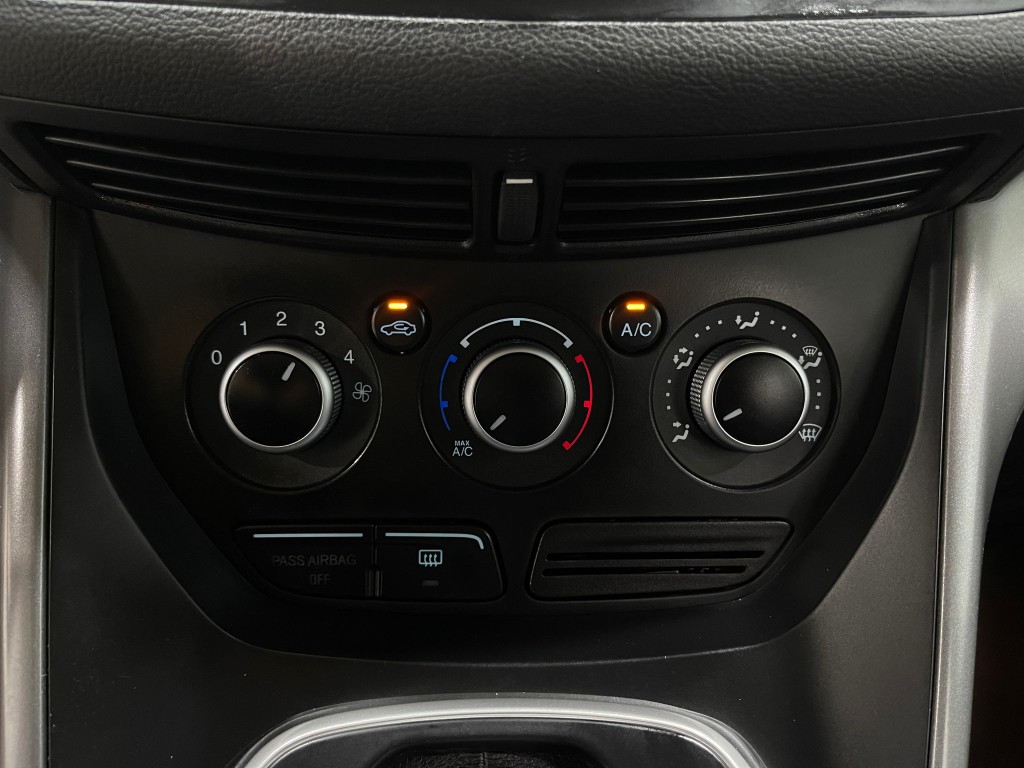 2013 Ford Escape Image 22