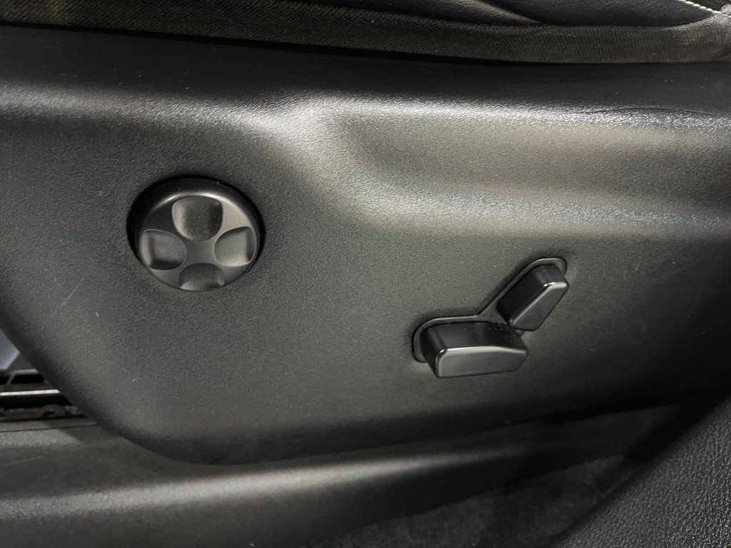 2014 Jeep Grand Cherokee Image 16