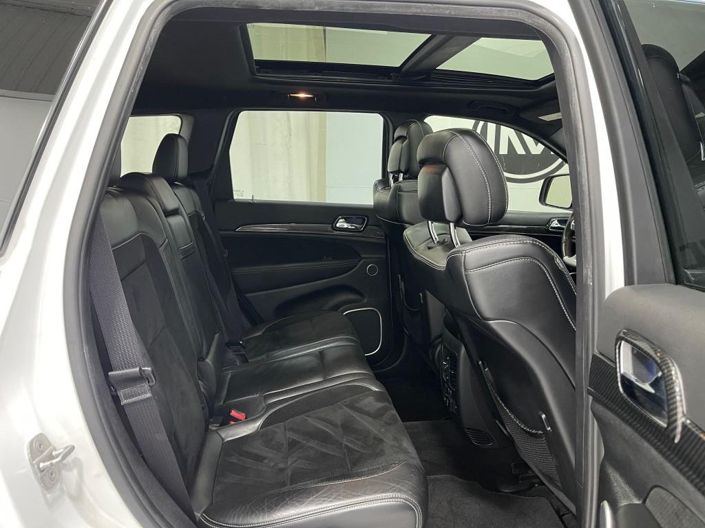 2014 Jeep Grand Cherokee Image 29