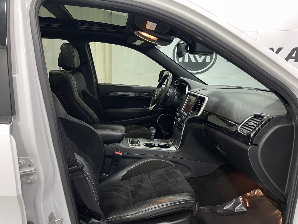 2014 Jeep Grand Cherokee Image 30