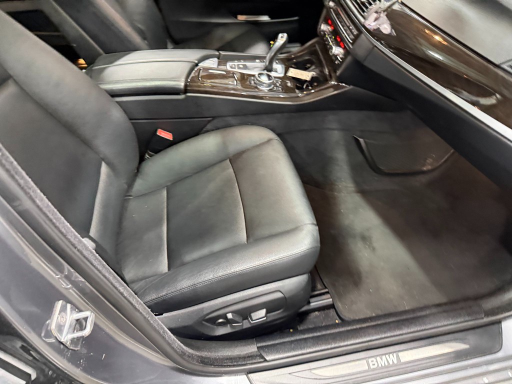 2014 BMW 5 Series Image 6