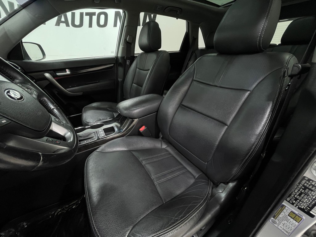 2014 Kia Sorento Image 12