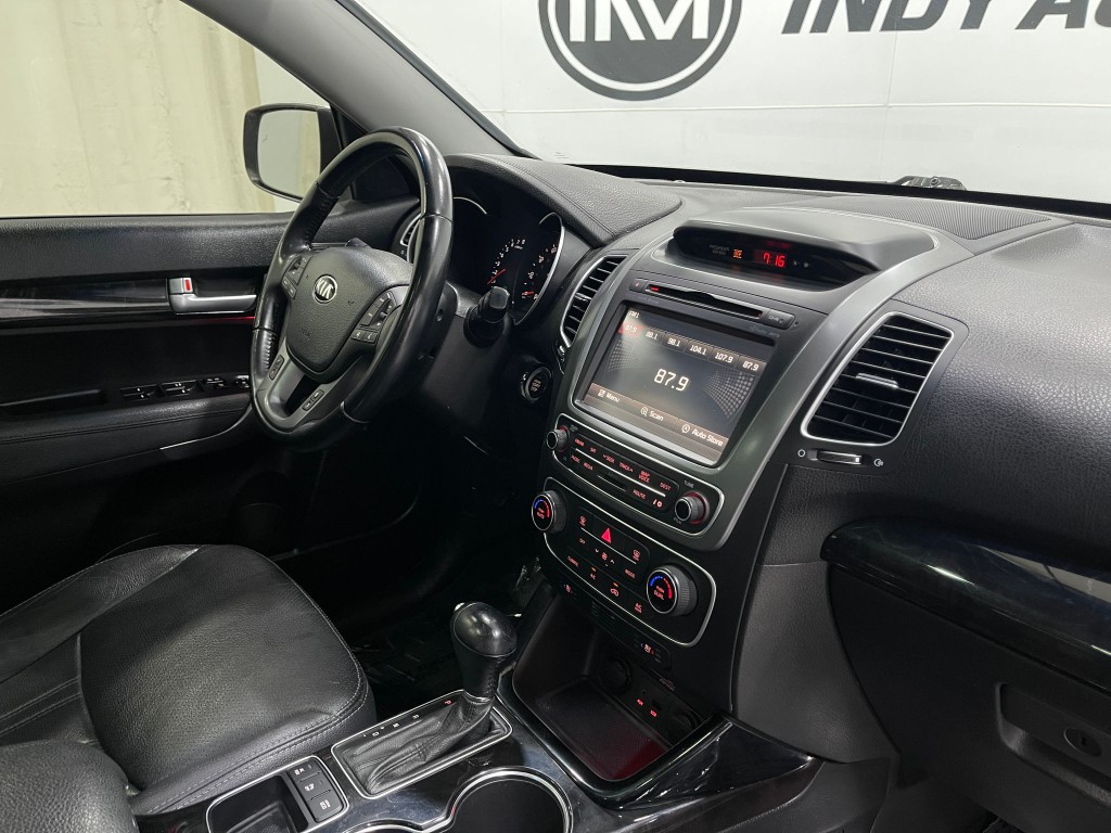 2014 Kia Sorento Image 18