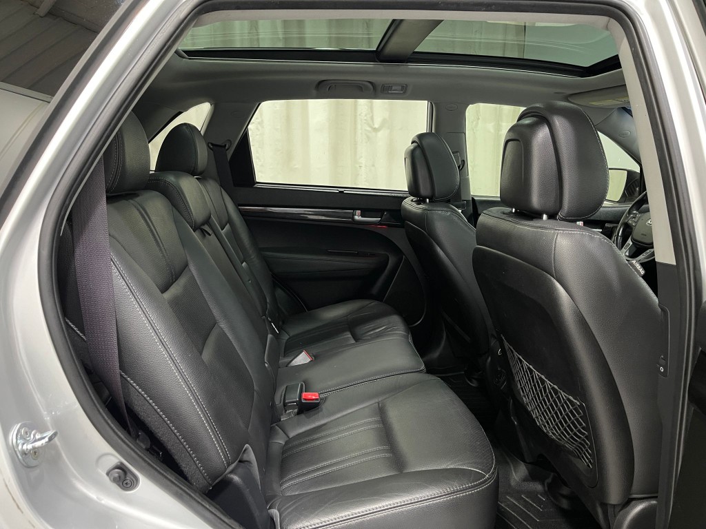 2014 Kia Sorento Image 31