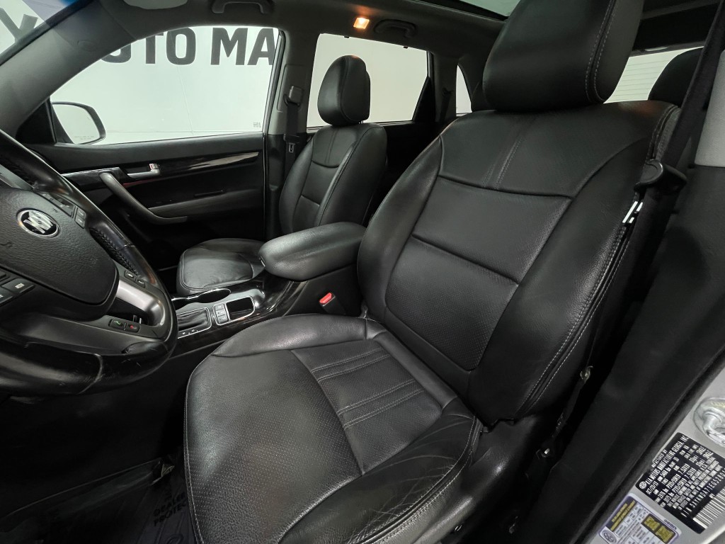 2014 Kia Sorento Image 13
