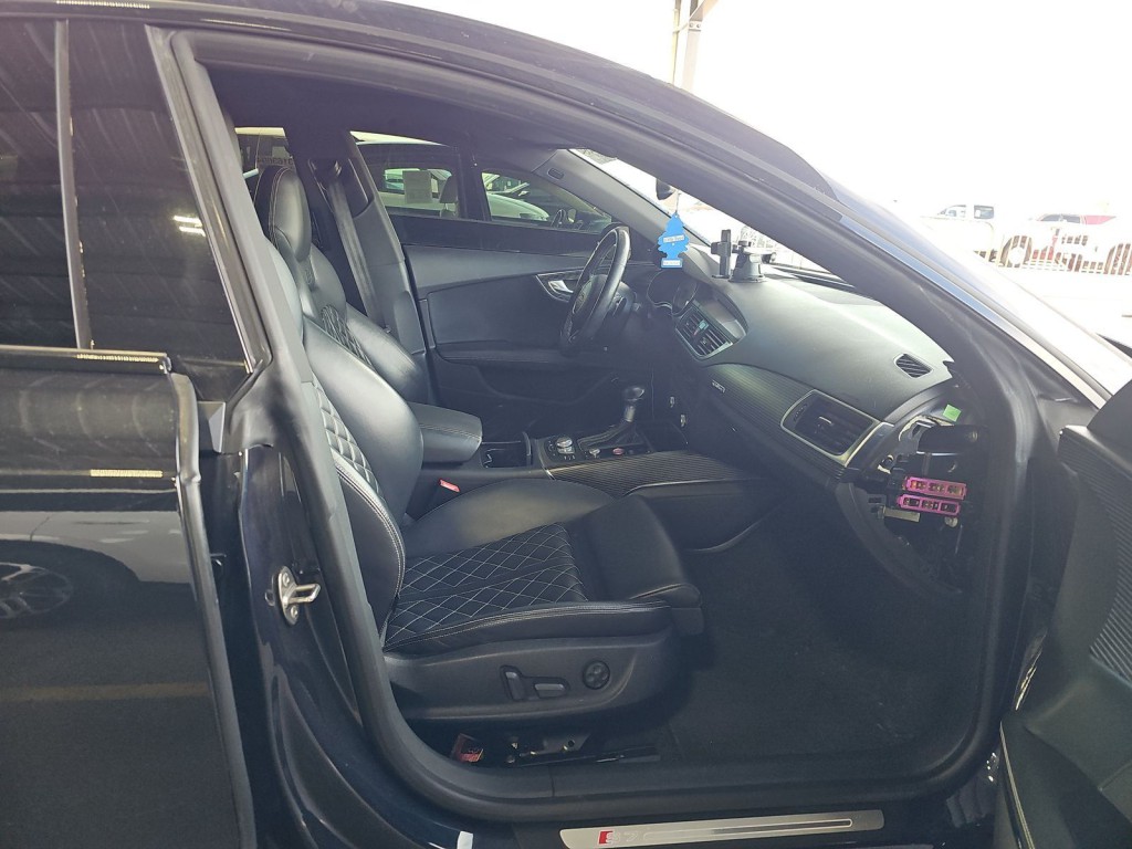 2014 Audi S7 Image 8