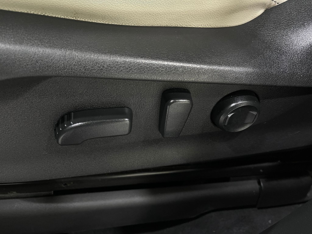 2021 Subaru Ascent Image 15