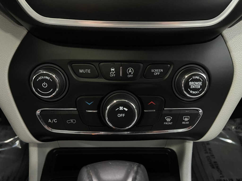 2021 Jeep Cherokee Image 25