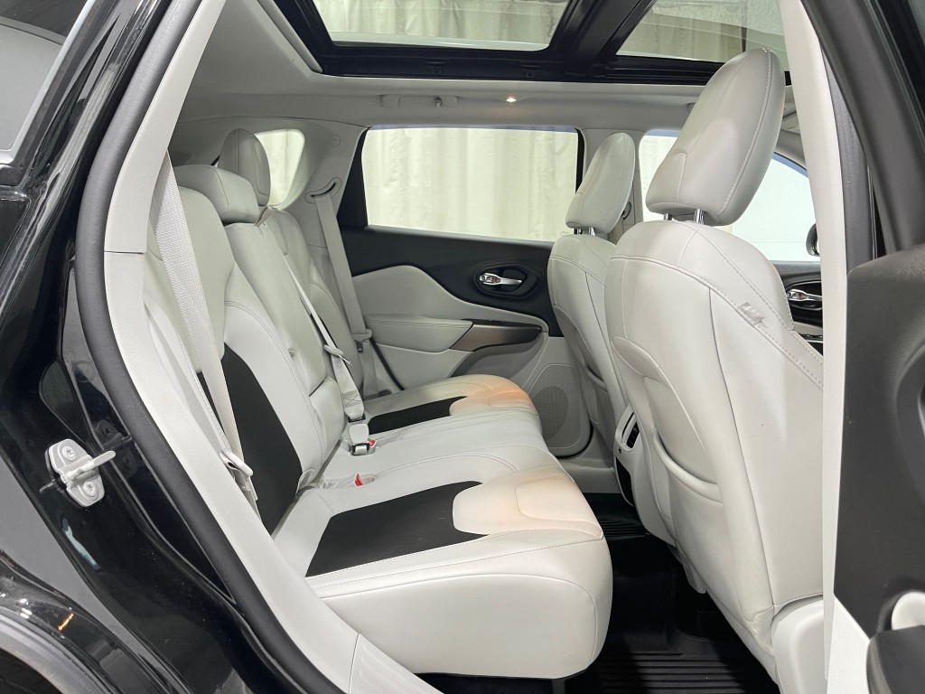 2021 Jeep Cherokee Image 31