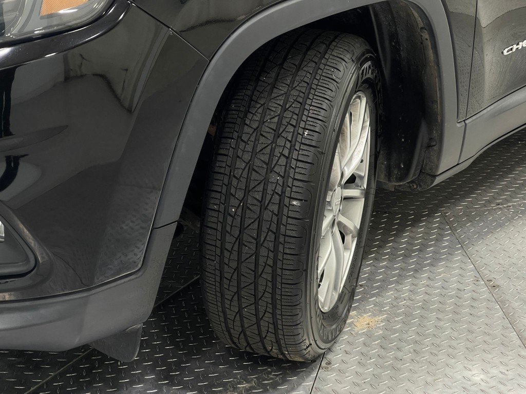 2021 Jeep Cherokee Image 36