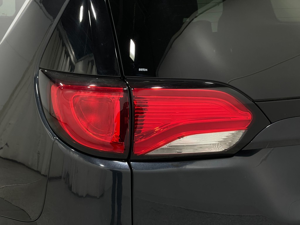 2019 Chrysler Pacifica Image 36