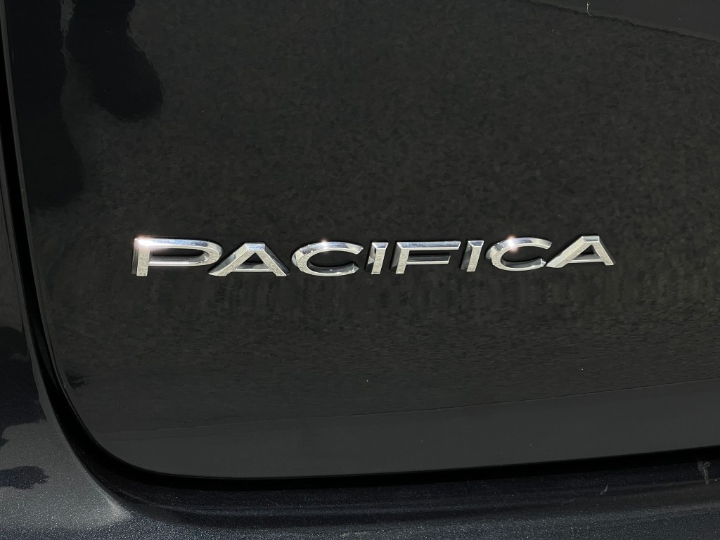 2019 Chrysler Pacifica Image 41